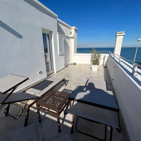 La Finestra Sul Mare Apartment Bari Ngoại thất bức ảnh