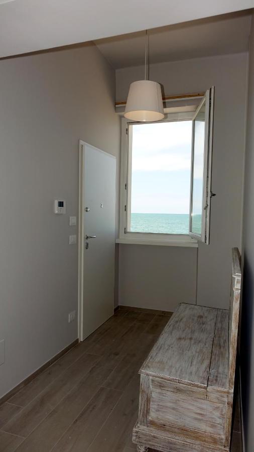 La Finestra Sul Mare Apartment Bari Ngoại thất bức ảnh