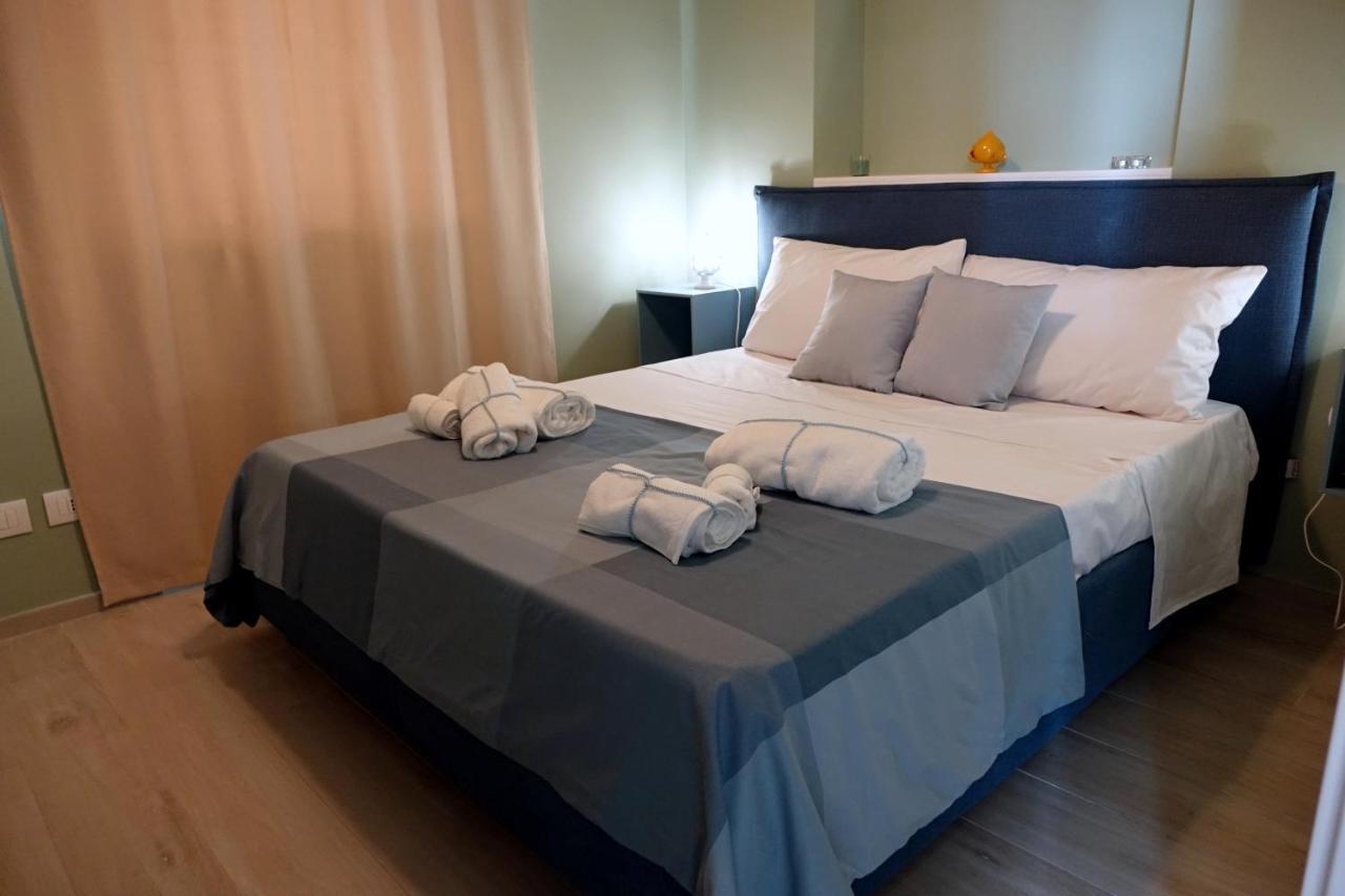 La Finestra Sul Mare Apartment Bari Ngoại thất bức ảnh