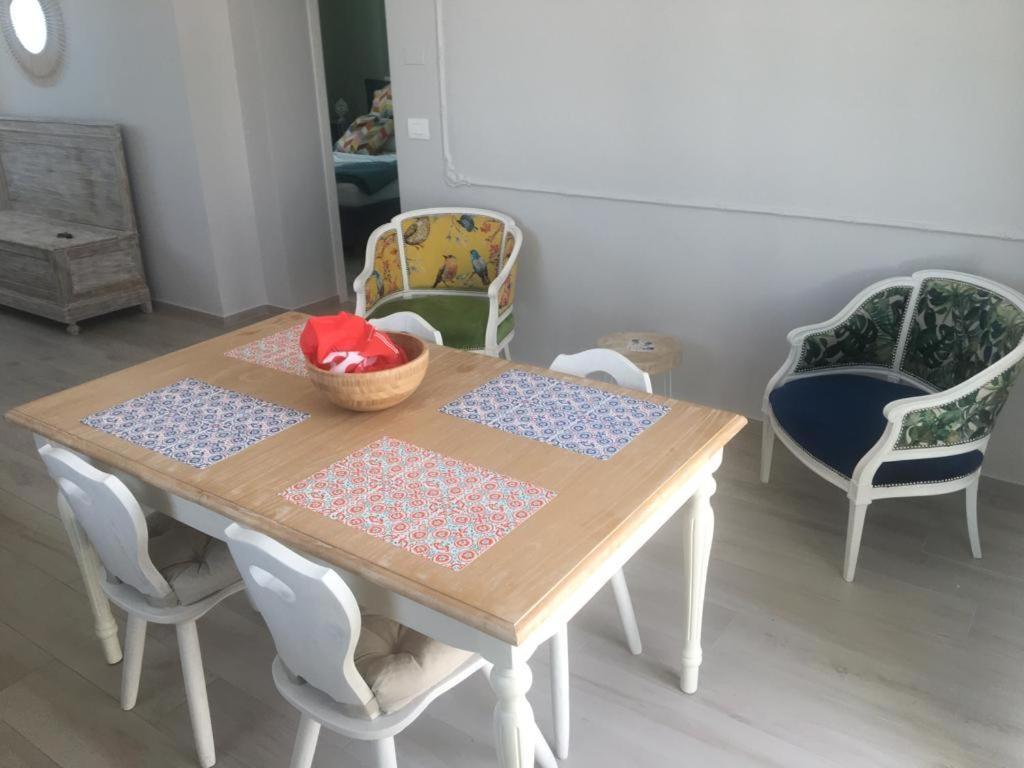 La Finestra Sul Mare Apartment Bari Ngoại thất bức ảnh