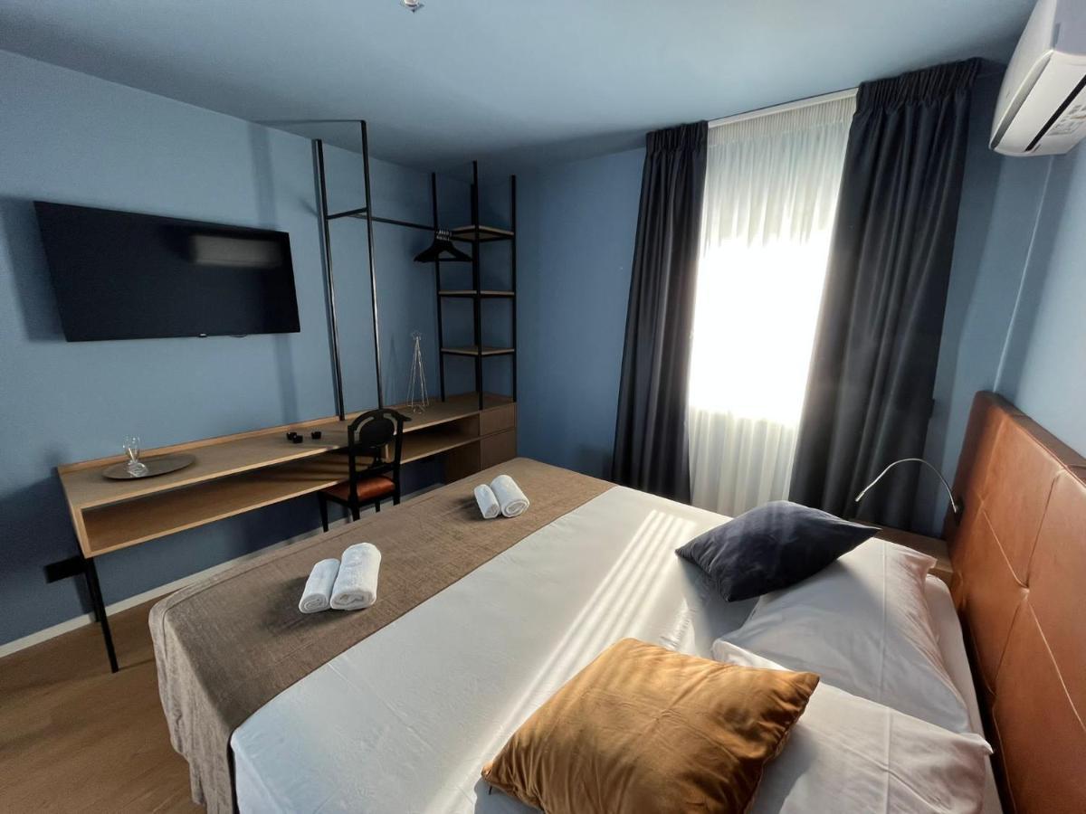 La Finestra Sul Mare Apartment Bari Ngoại thất bức ảnh