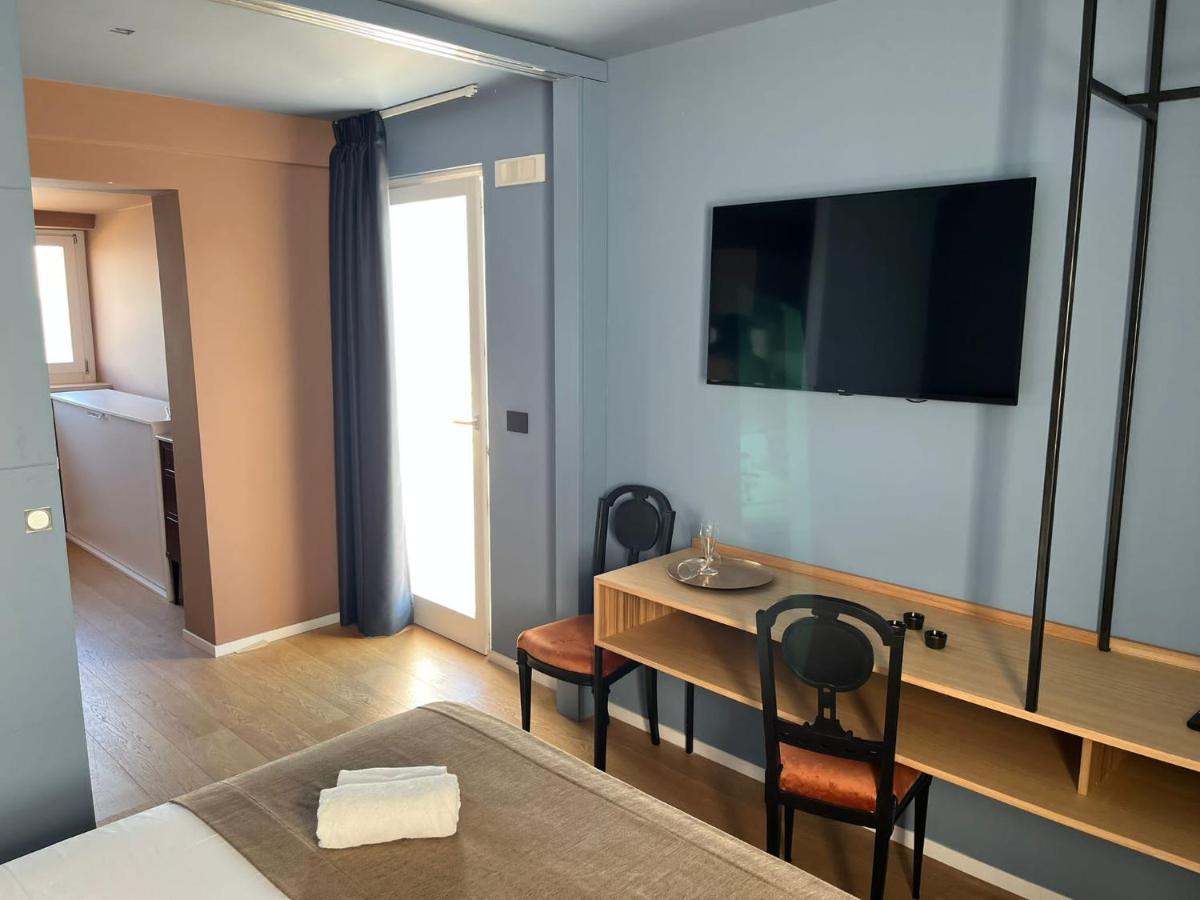 La Finestra Sul Mare Apartment Bari Ngoại thất bức ảnh